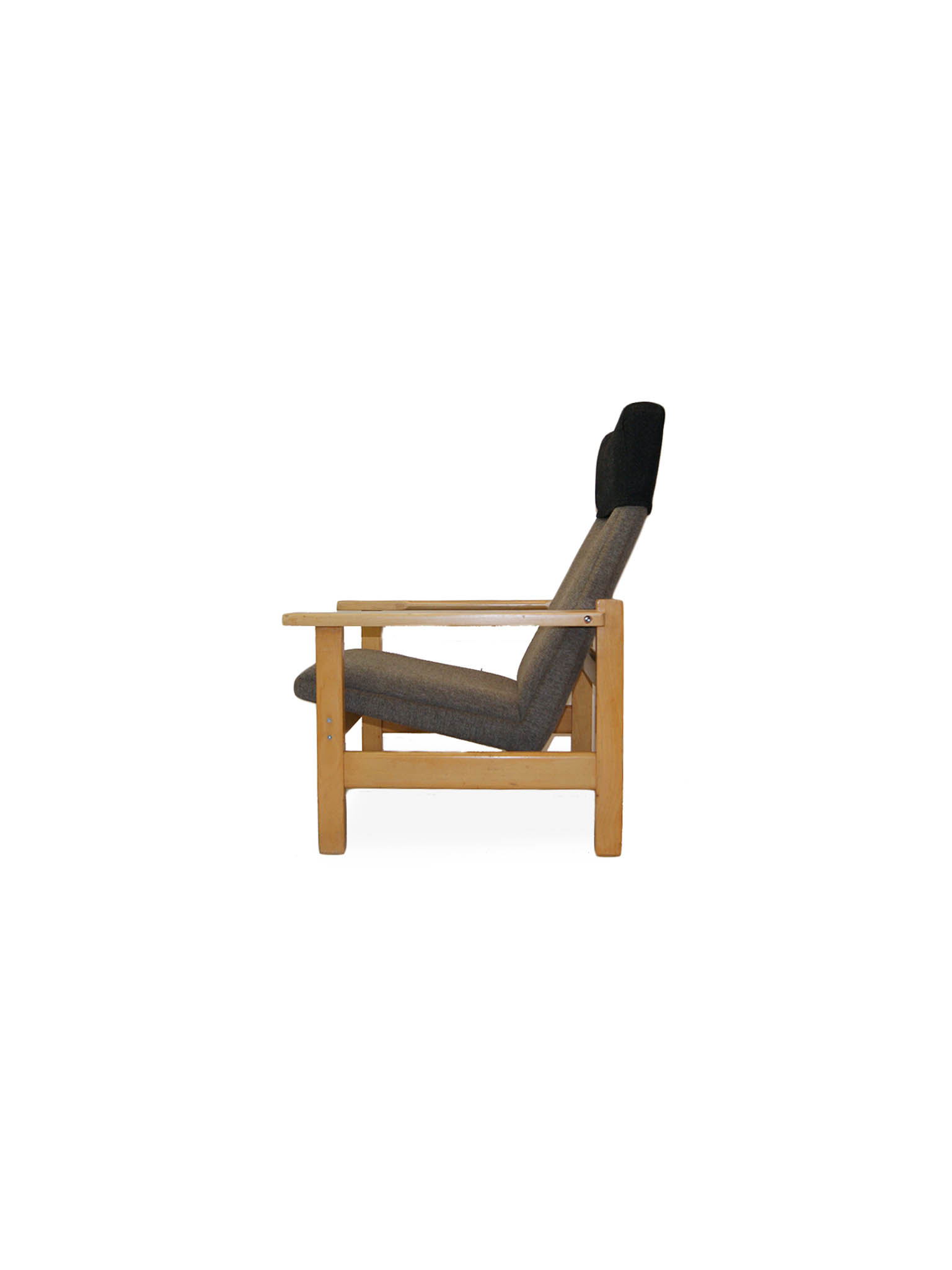 HANS J WEGNER EASY CHAIRS