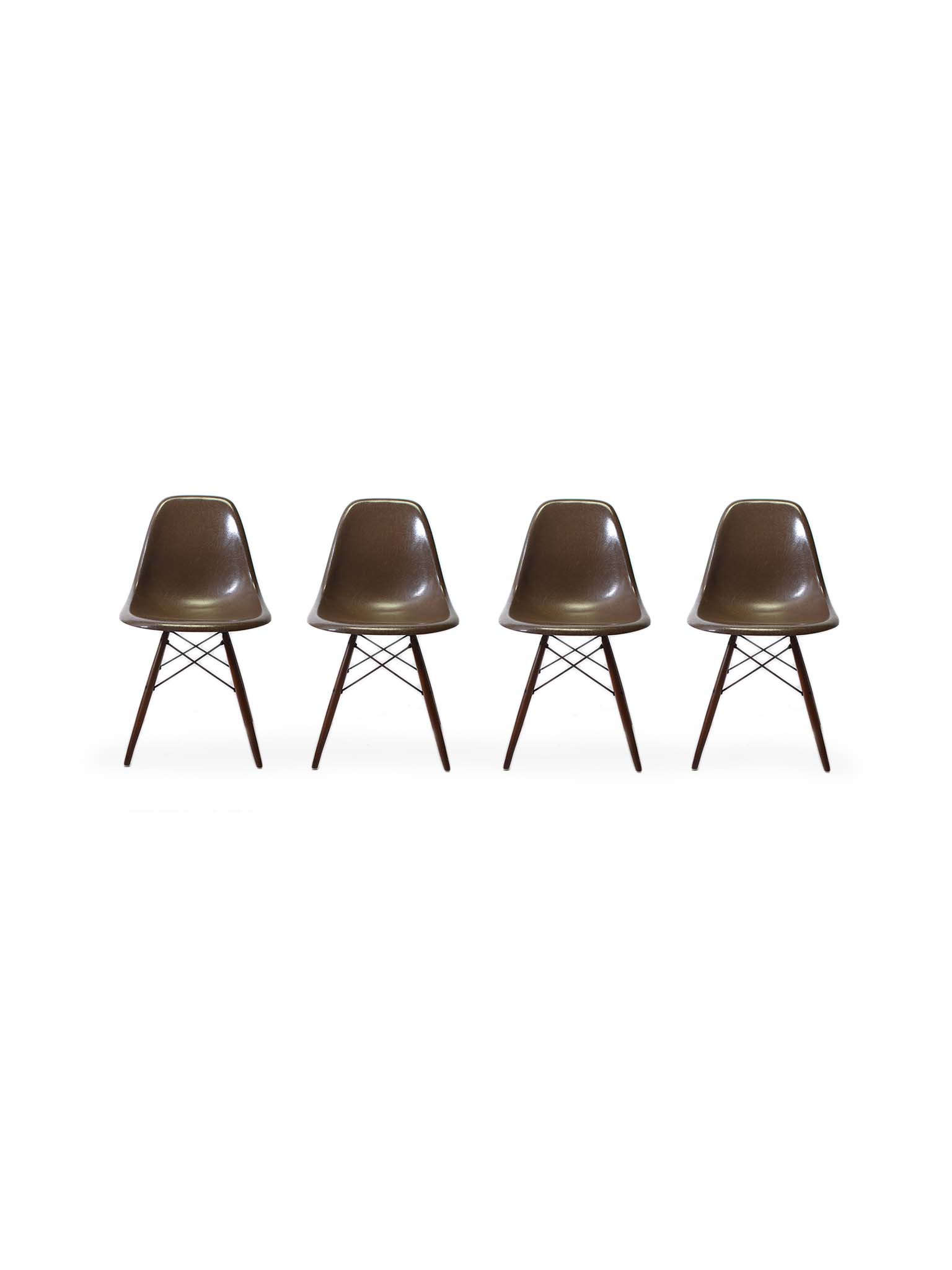 DSW CHAIRS BY RAY & CHARLES EAMES FOR HERMAN MILLER